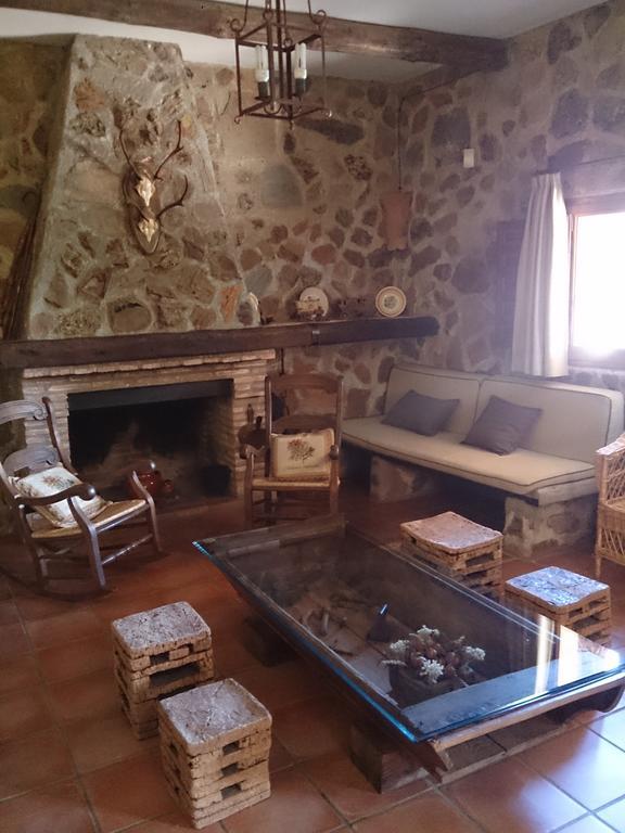 Valdolazaro Konuk evi Los Navalucillos Dış mekan fotoğraf